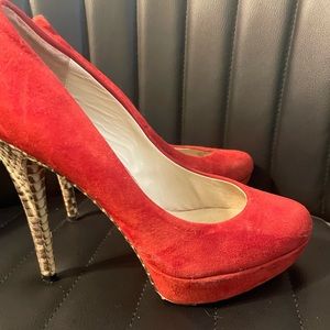 Michael Kors Pumps!